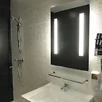 Kyriad Prestige Centre Gare Otel Perpignan