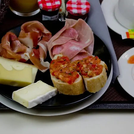 Kyriad Prestige Centre Gare Perpignan