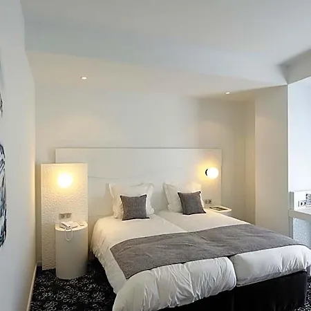 Kyriad Prestige Centre Del Mon Hotel