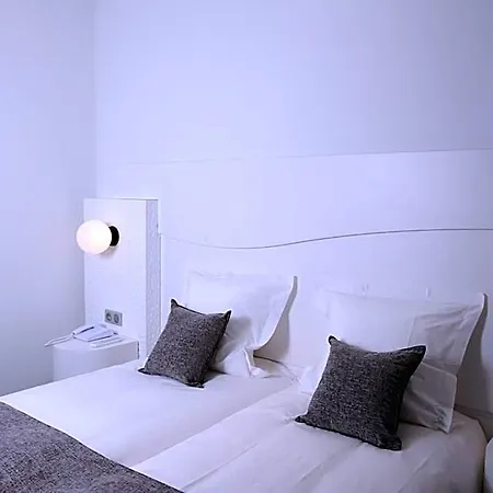 Kyriad Prestige Centre Del Mon