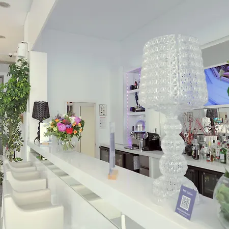 Kyriad Prestige Centre Gare Perpignan