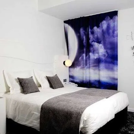 Hotel Kyriad Prestige Centre Gare