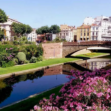 Kyriad Prestige Perpignan Centre Gare Szálloda 4*