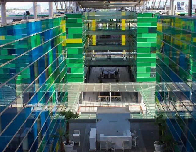 Kyriad Prestige Centre Gare Περπινιάν