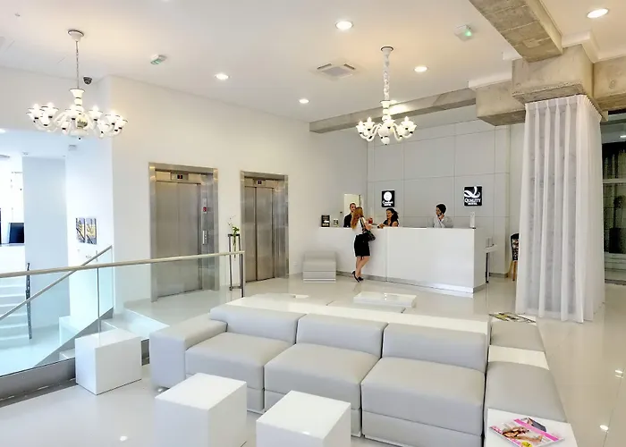 Ξενοδοχείο Kyriad Prestige Centre Gare 4*